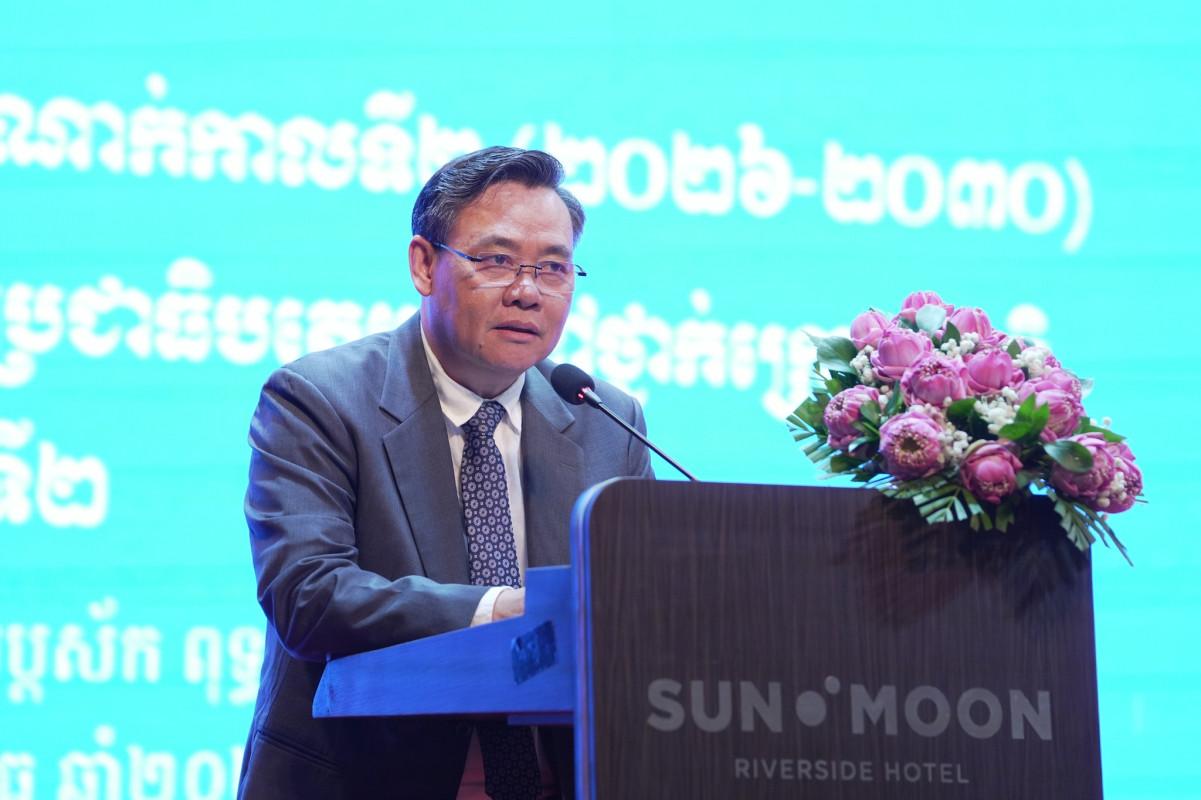 ពិធីបិទសិក្ខាសាលាពិគ្រោះយោបល់លើសេចក្តីព្រាងផែនការអនុវត្តរយៈពេល៥ឆ្នាំ ដំណាក់កាលទី២ (ផអ៥ទី២) (២០២៦-២០៣០)